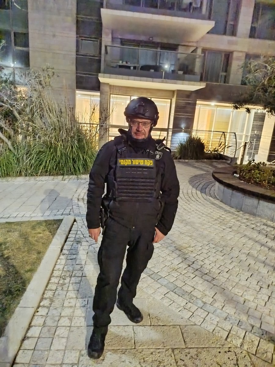 тот самый Птиц 🇮🇱 tweet media