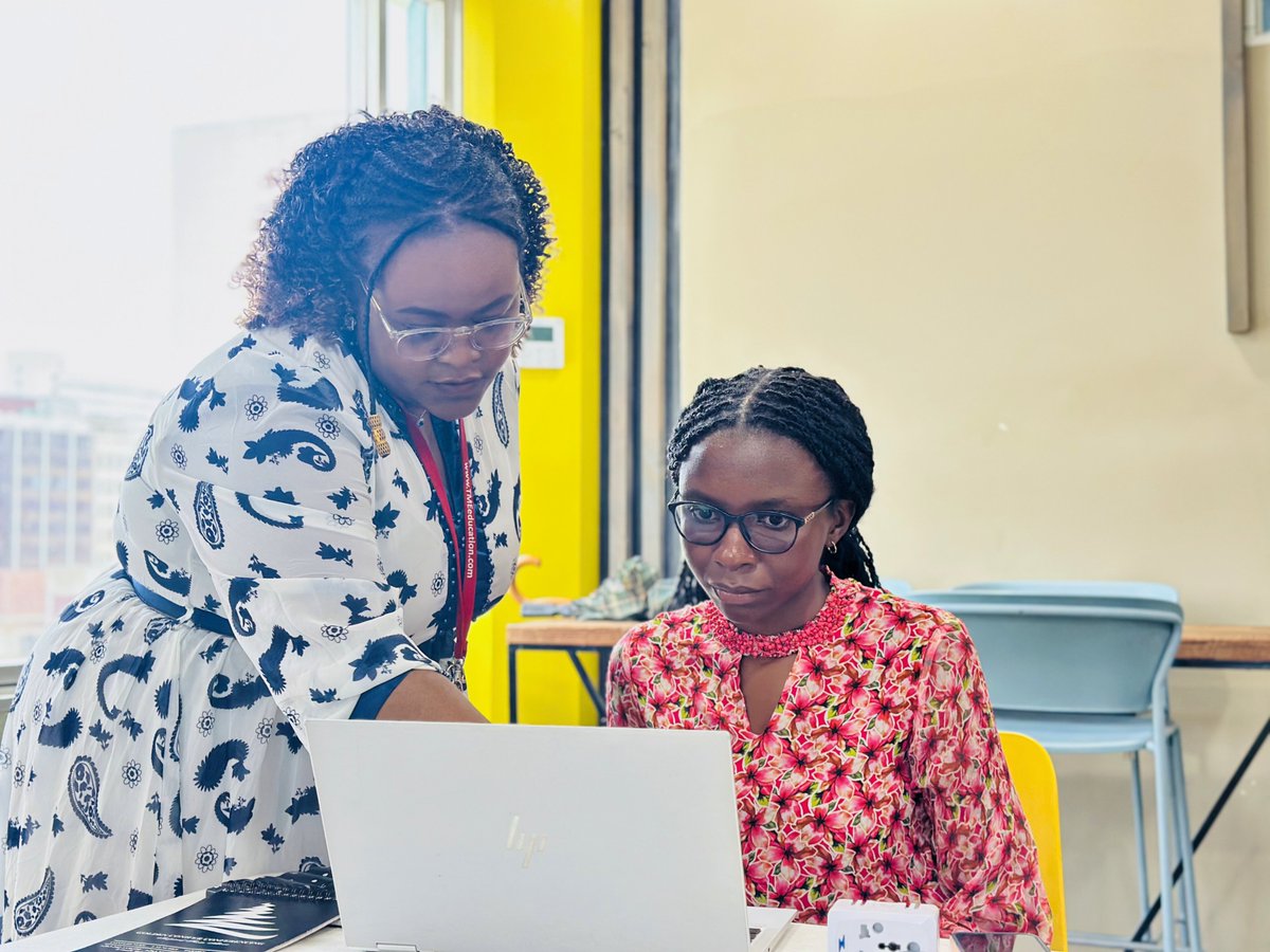 eight2fivehub tweet media