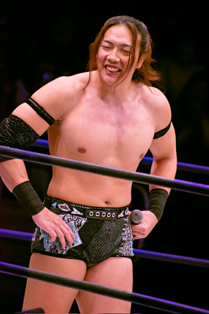REDnoSyashin's tweet photo. 2026.3.22 後楽園ホール大会

世界のTAKESHITAをこれだけ笑せられるのは
DDTしかない！！

#KONOSUKETAKESHITA 
#JudgementDDT
#ddtpro https://t.co/suklEHMoVa