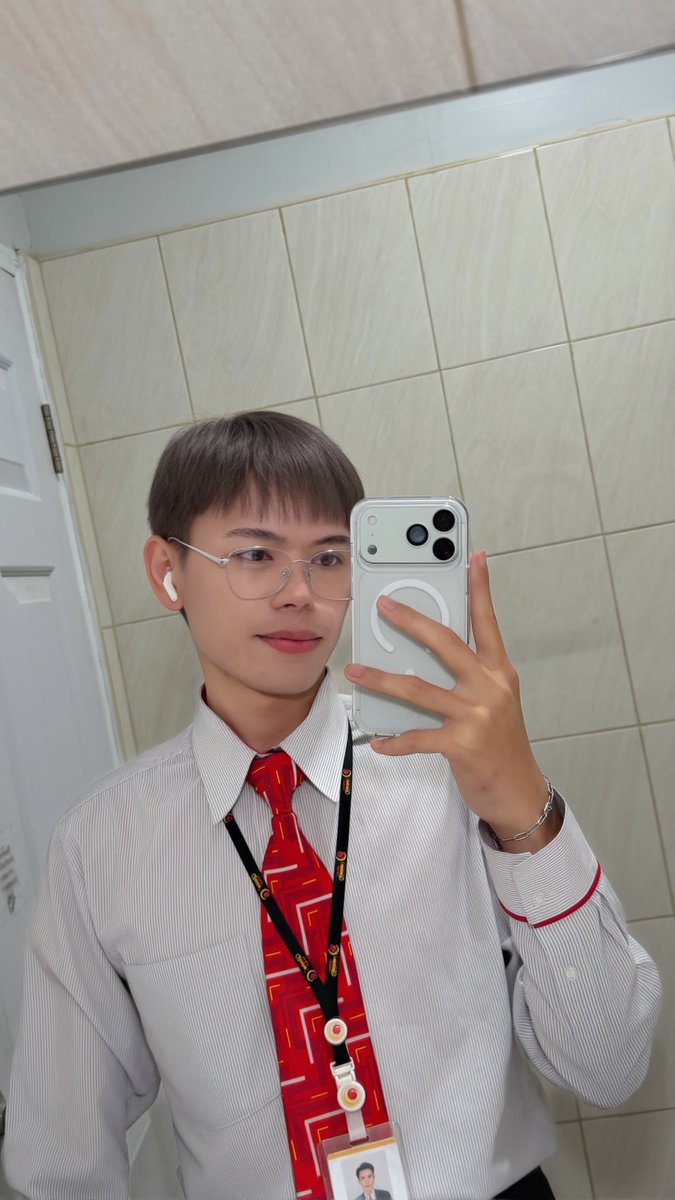 น้อลลามปูมม 🌴 tweet media
