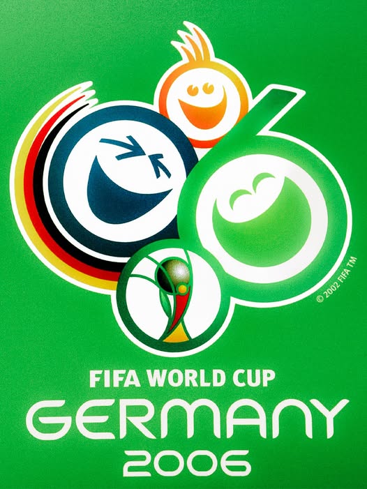 BoltCasino_'s tweet photo. 📷 Who is the first player you think of when you see this logo?
#FIFAWorldCup https://t.co/SWxqwaxB3H