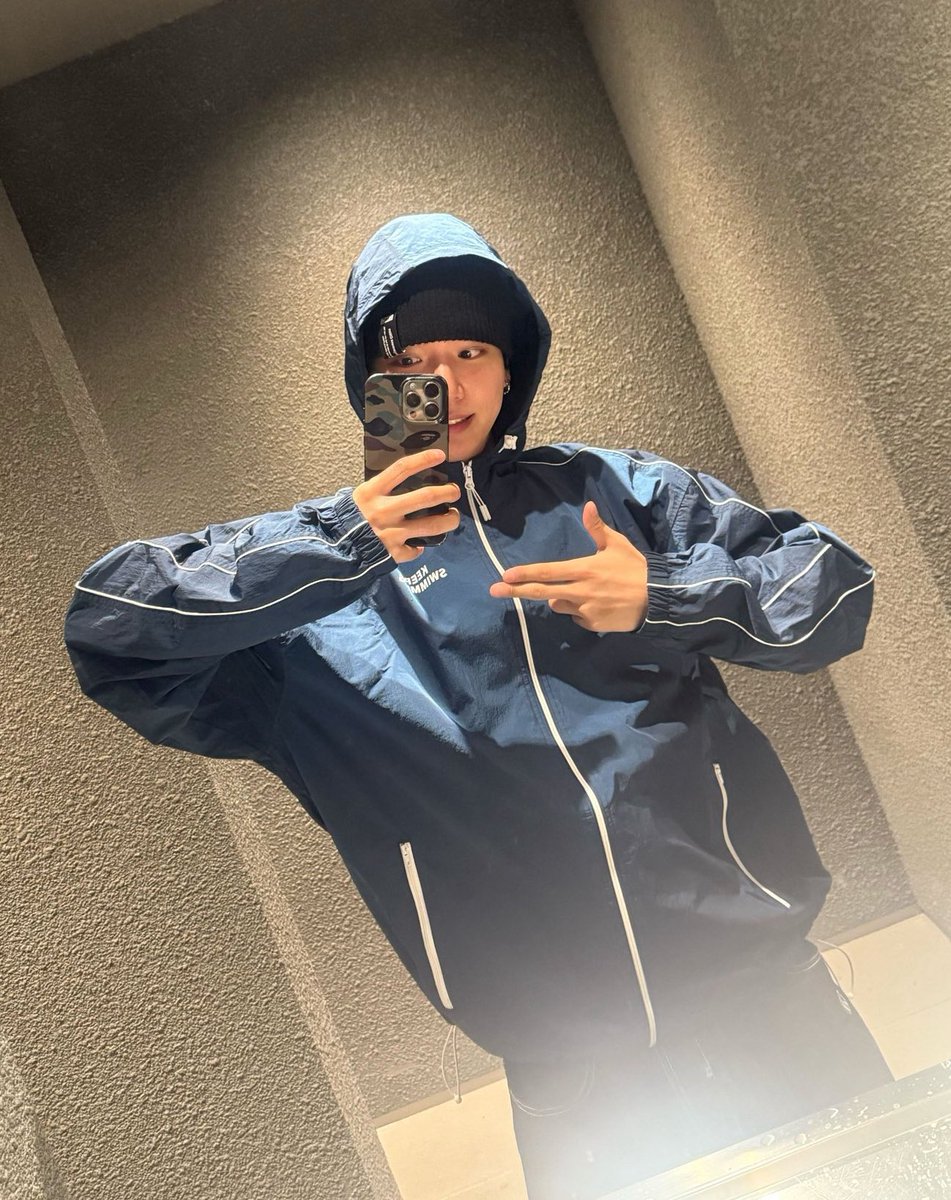 youngang tweet media