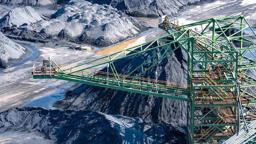 Mining Weekly tweet media