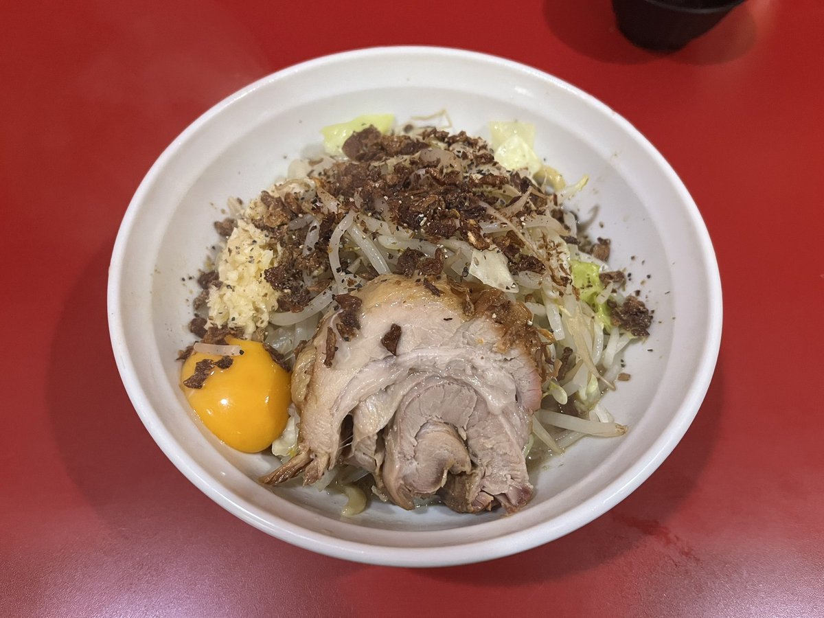 かかと tweet media