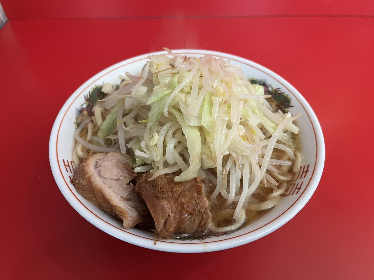 かかと tweet media