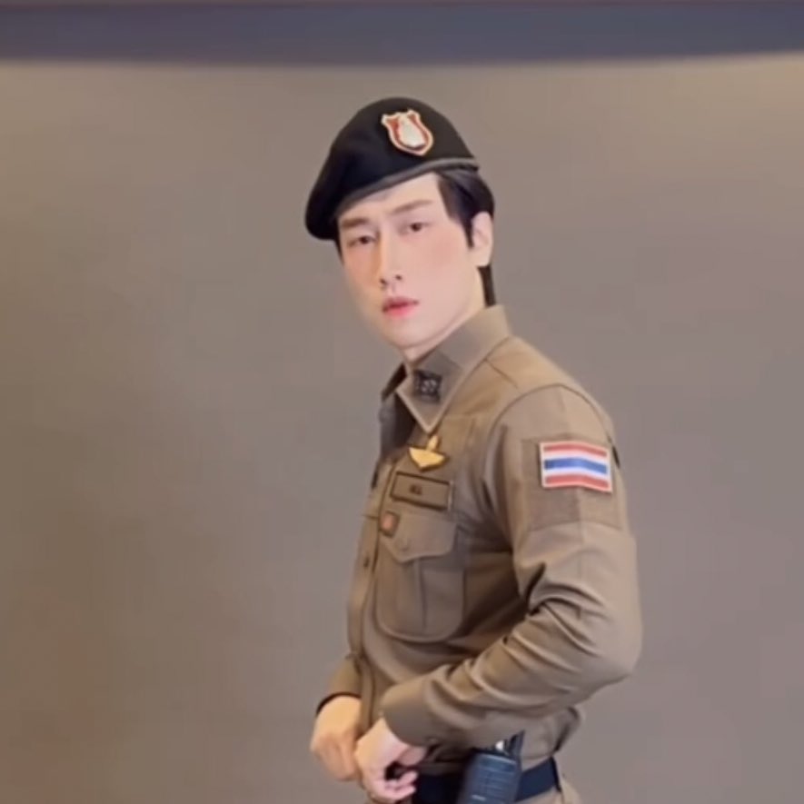 • 𝐓𝐡𝐞𝐃𝐞𝐭𝐚𝐢𝐥 🍒 tweet media