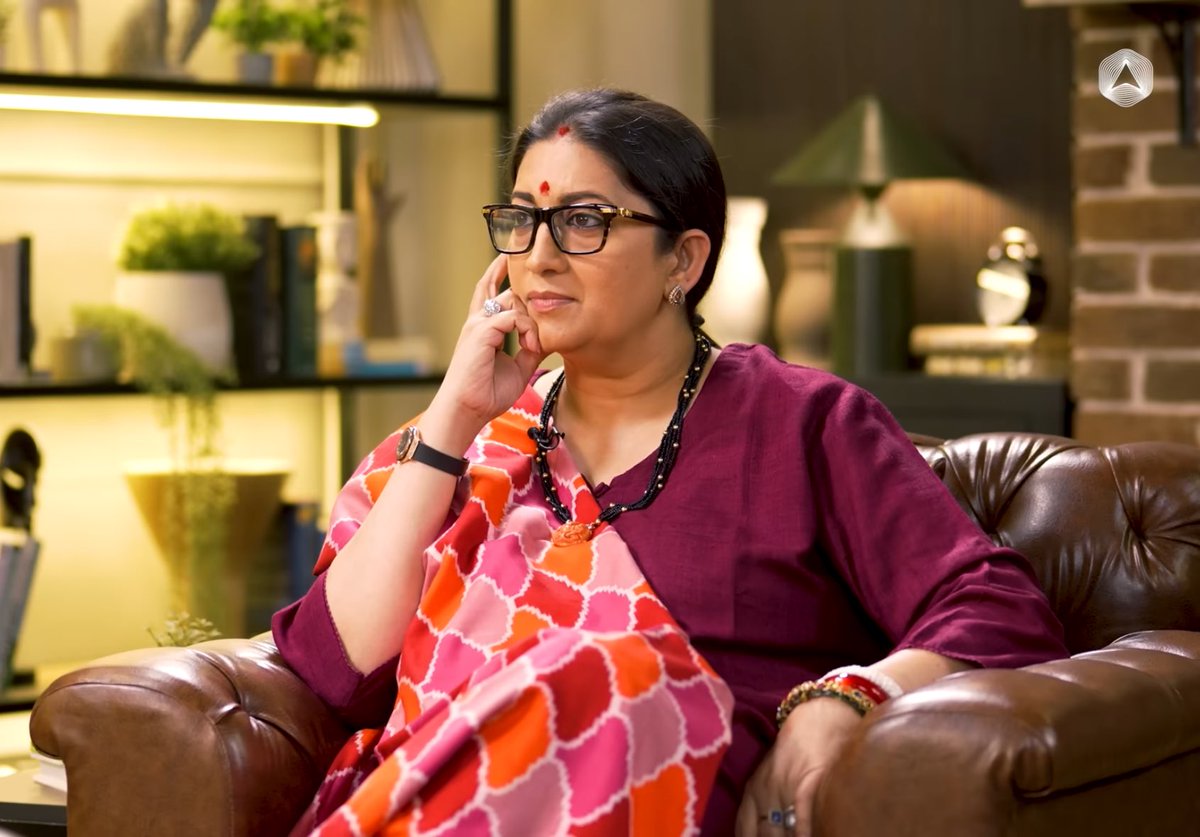 just her aura… insane 🔥🙏🏽

<a href="/smritiirani/">Smriti Z Irani</a> 🧡😍

#KyunkiSaasBhiKabhiBahuThi #SmritiIrani #KSBKBT2 #KSBKBT