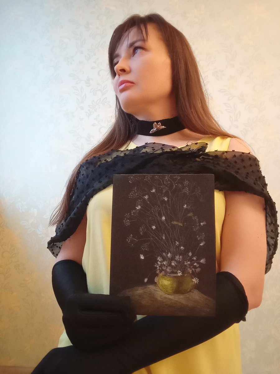 MavkaLisova tweet media