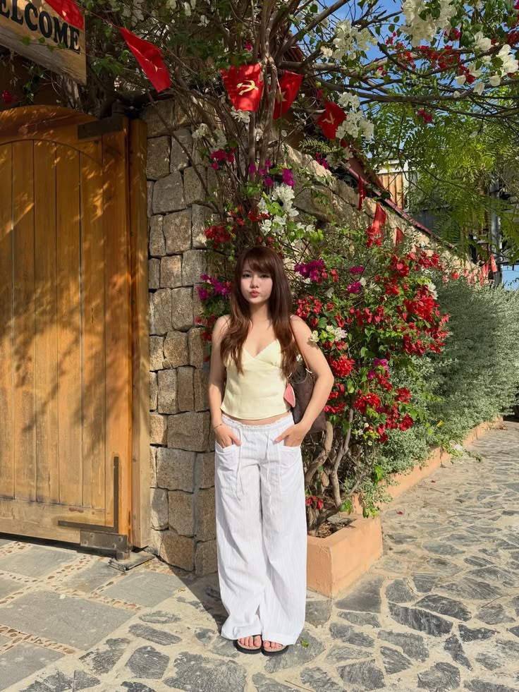 Top
s.shopee.co.id/9AK8f9MNvS
Pants
s.shopee.co.id/6KzxHqURI3