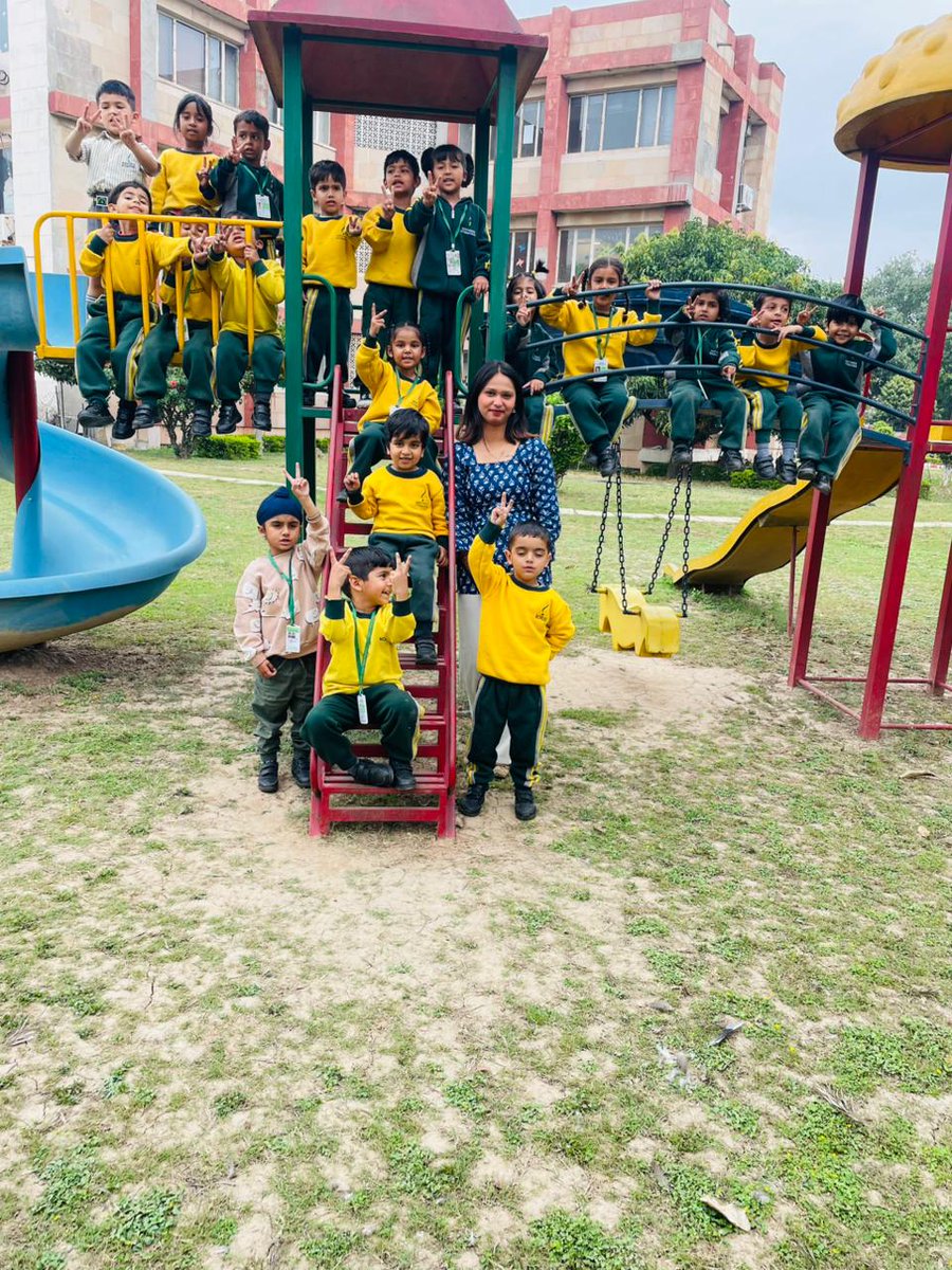 Northridgeint's tweet image. Tiny handprints, big memories, and endless smiles! 🌈✨

Our Nursery A stars ended their day with joy, laughter, and magical moments. Here’s to new beginnings and bright dreams ahead! 🌟

#LastDayOfNursery #LittleLearners #HappyFaces #SchoolMemories #JoyfulMoments #NurseryDays