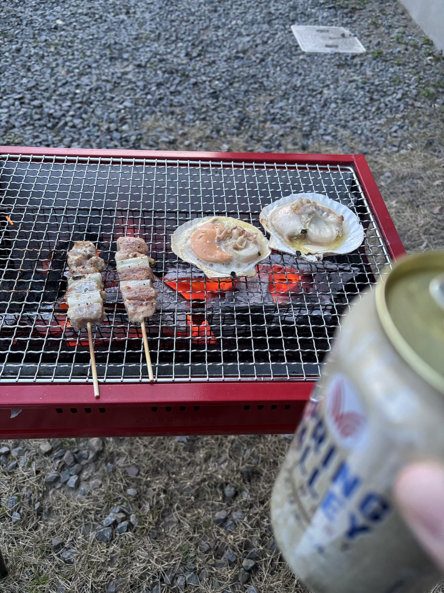 めるにーと tweet media