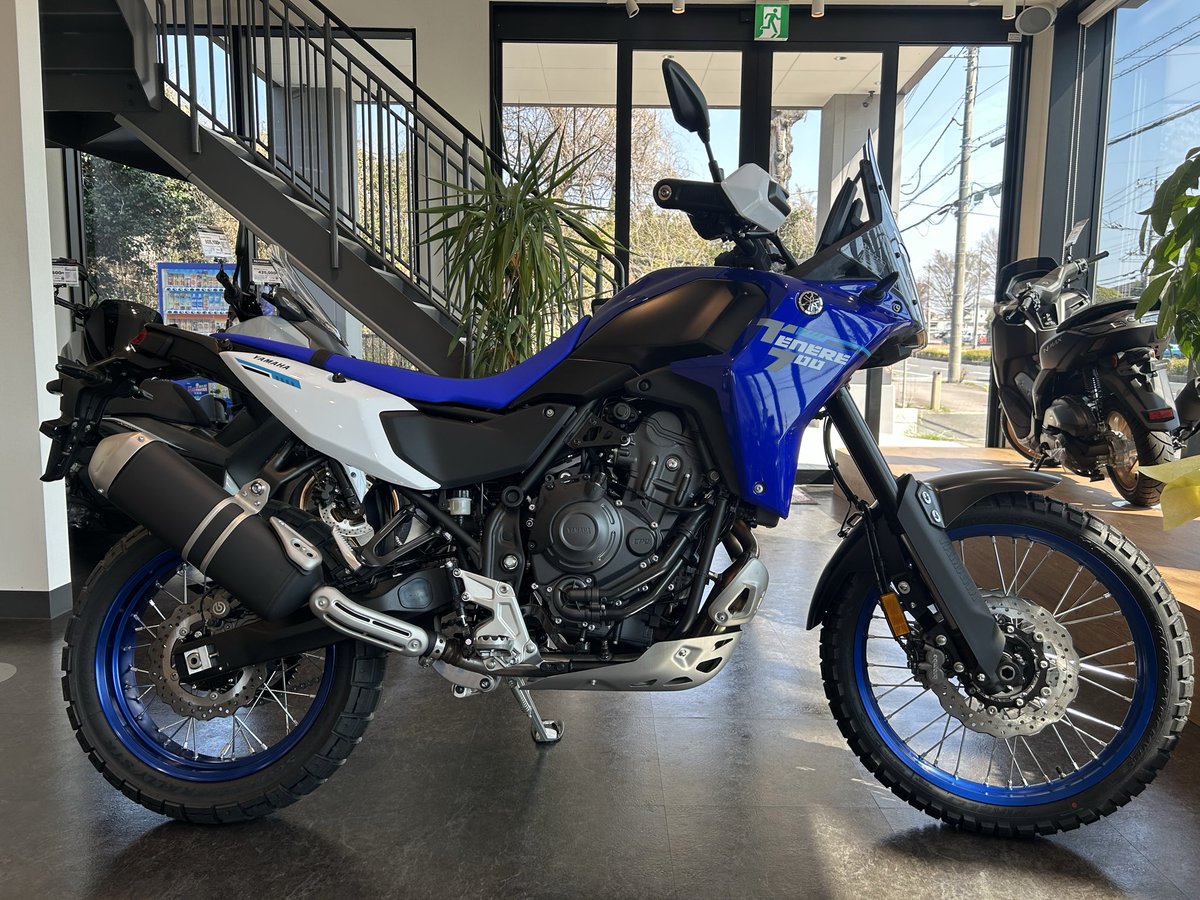 YSP94073544's tweet image. XSR900GPやっと2色展示できるようになりました‼️

TENERE700のブルーも入荷しましたよー✨✨

気になる方はお問い合わせお待ちしております💁‍♂️

#YSP千葉中央 #XSR900GP #TENERE700
