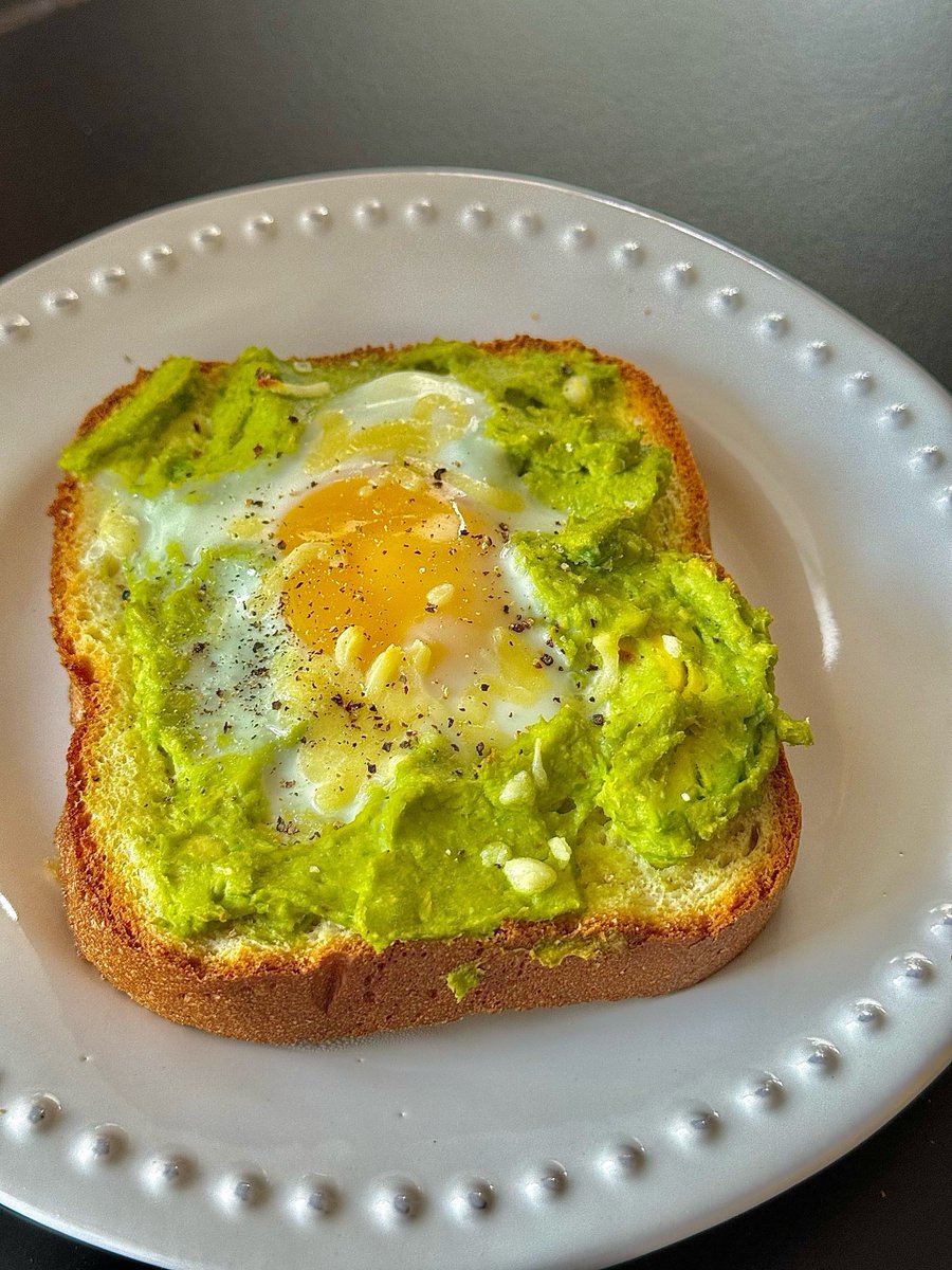 Gavin Davis tweet media