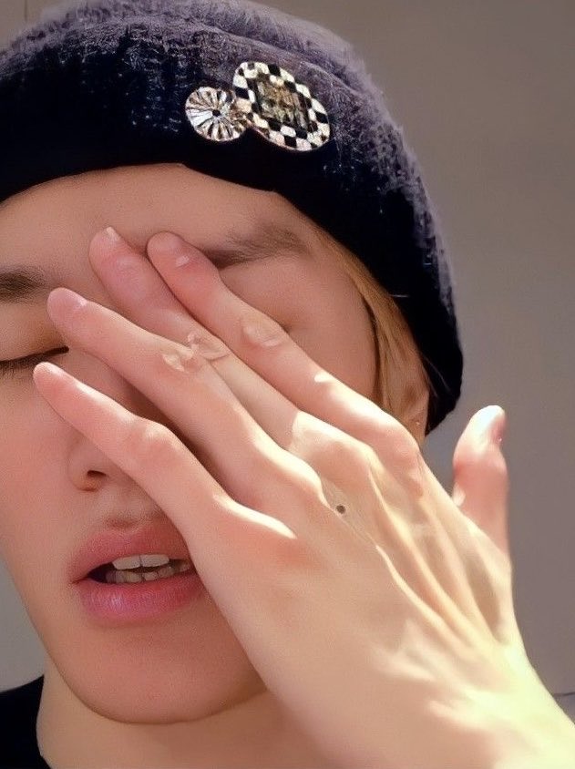 툥포리아ᑦ(◕ ᴗ ◕⁎)ᐣ🍙🌹 tweet media