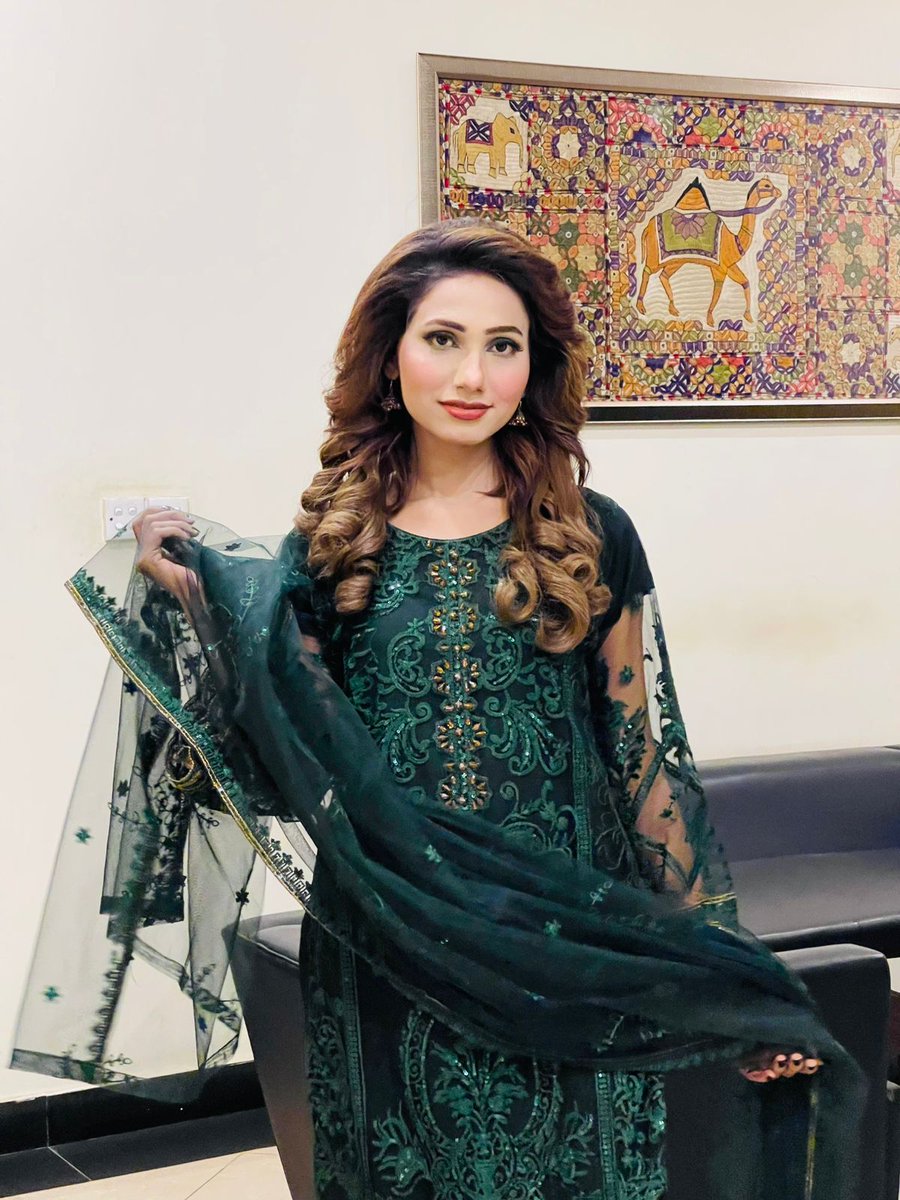 MediaSpringPk's tweet image. #AamnaRajput on #Eid day 3 @AbbTakk