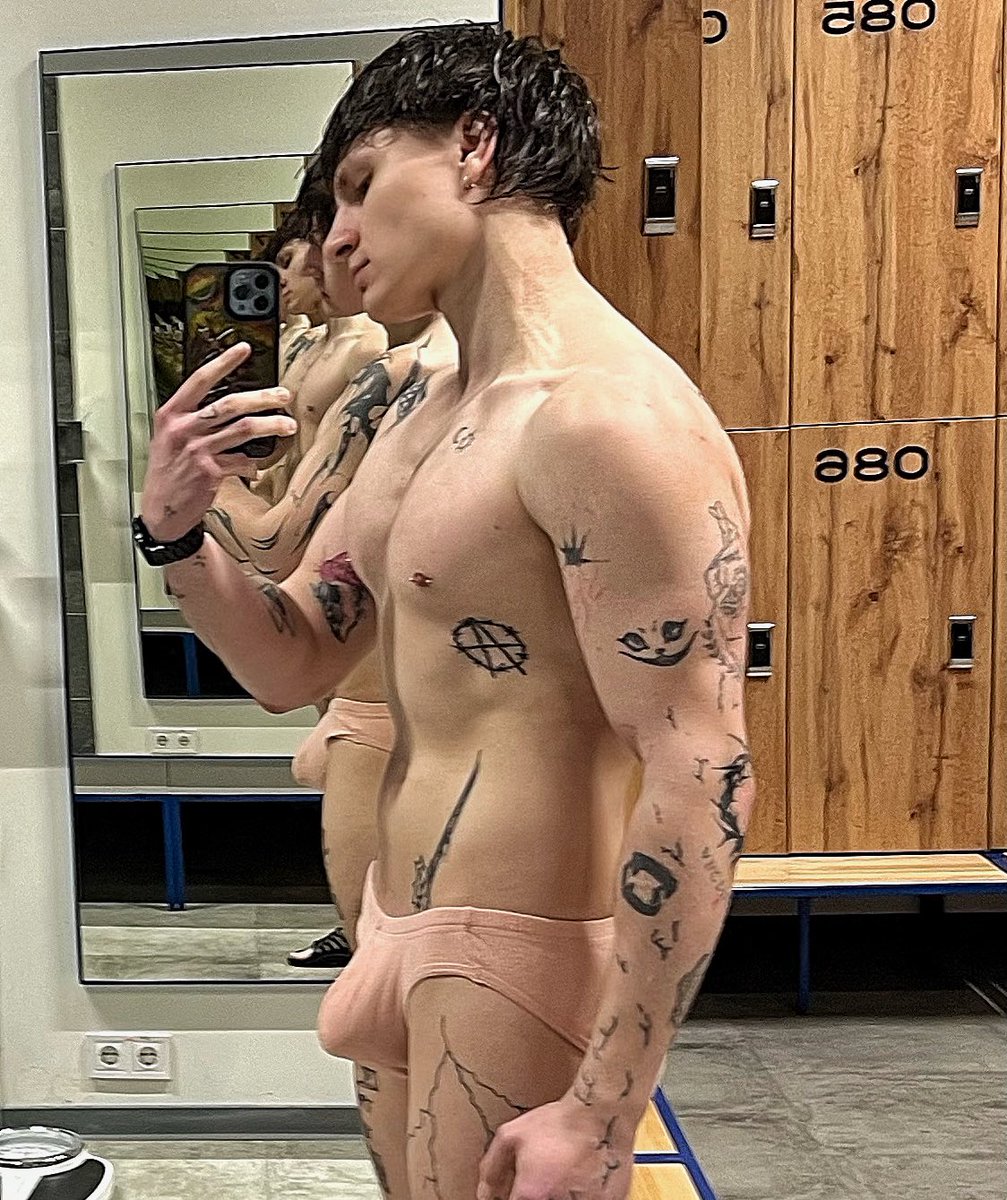 Валерʼян tweet media