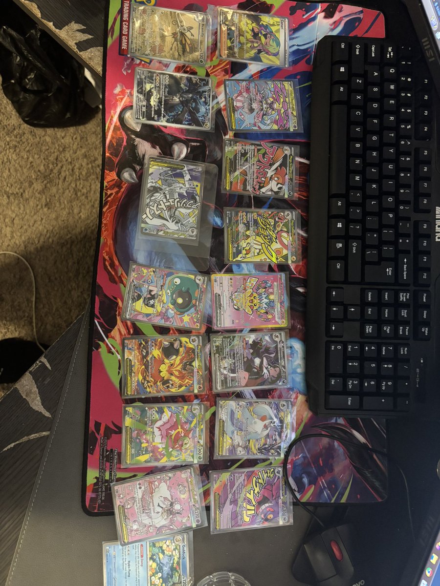 lightFeet tweet media