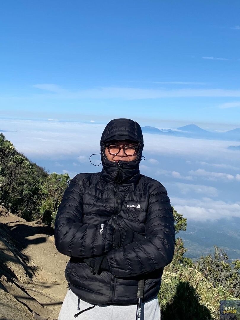 BUKAN BASE RATED tweet media