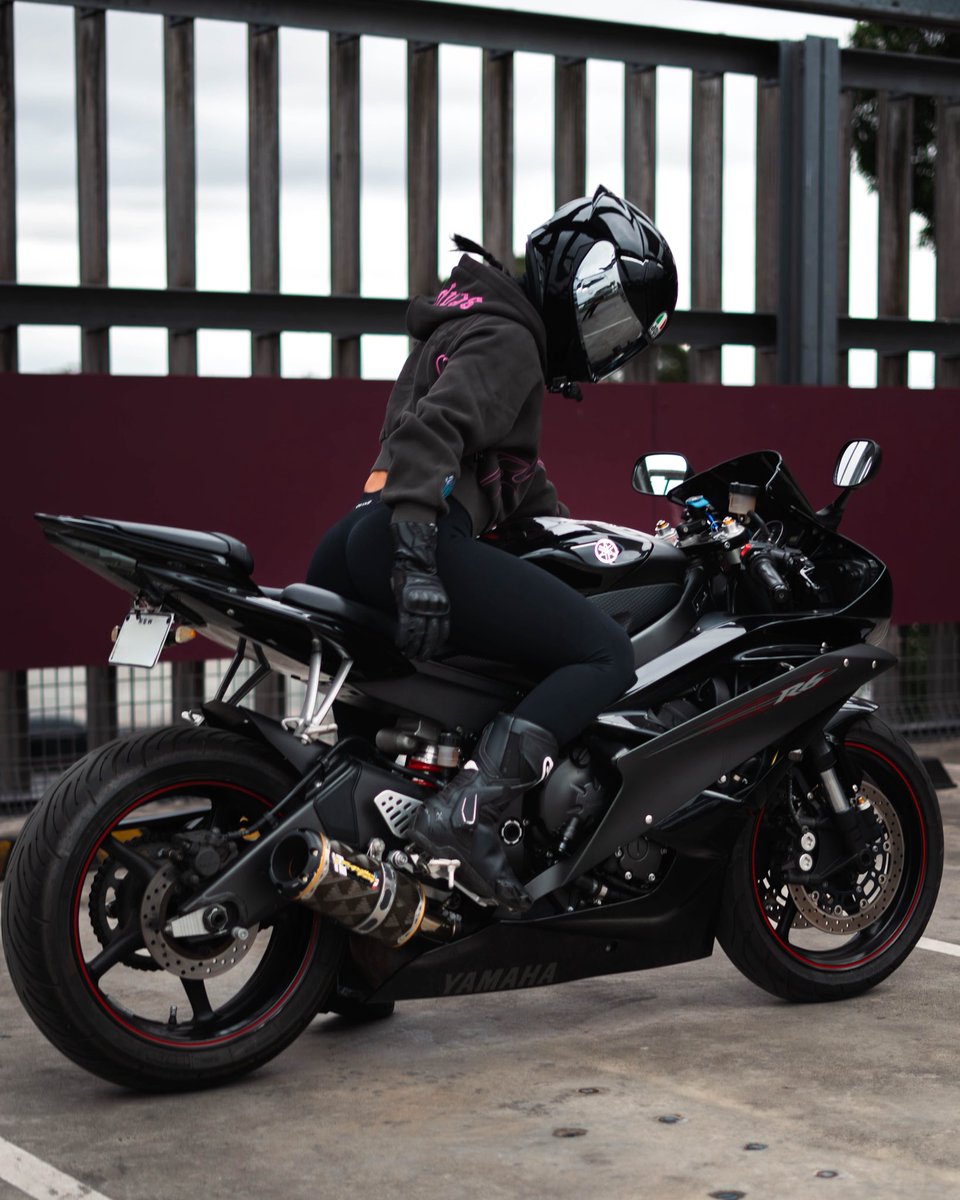 ebby ᥫ᭡. tweet media