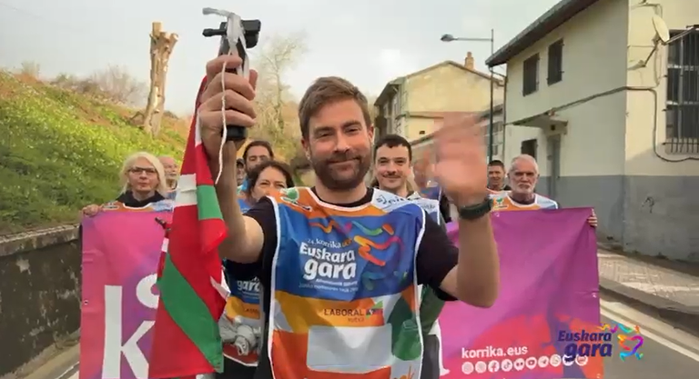 GAZTEZULO tweet media