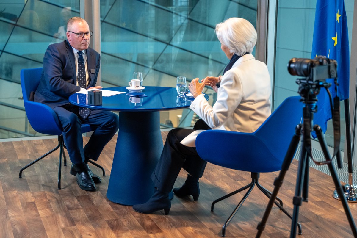 Christine Lagarde tweet media