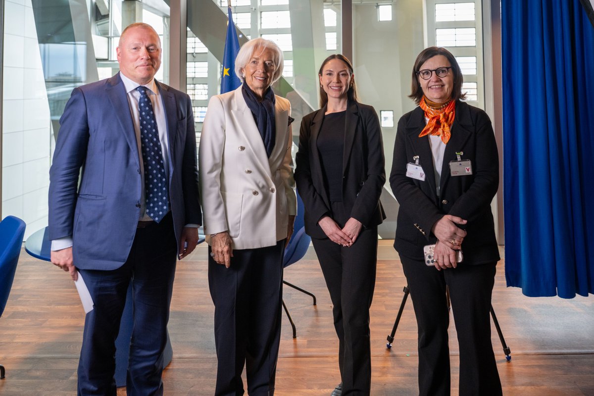 Christine Lagarde tweet media