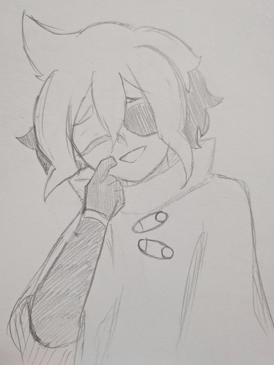 あるみほいる tweet media