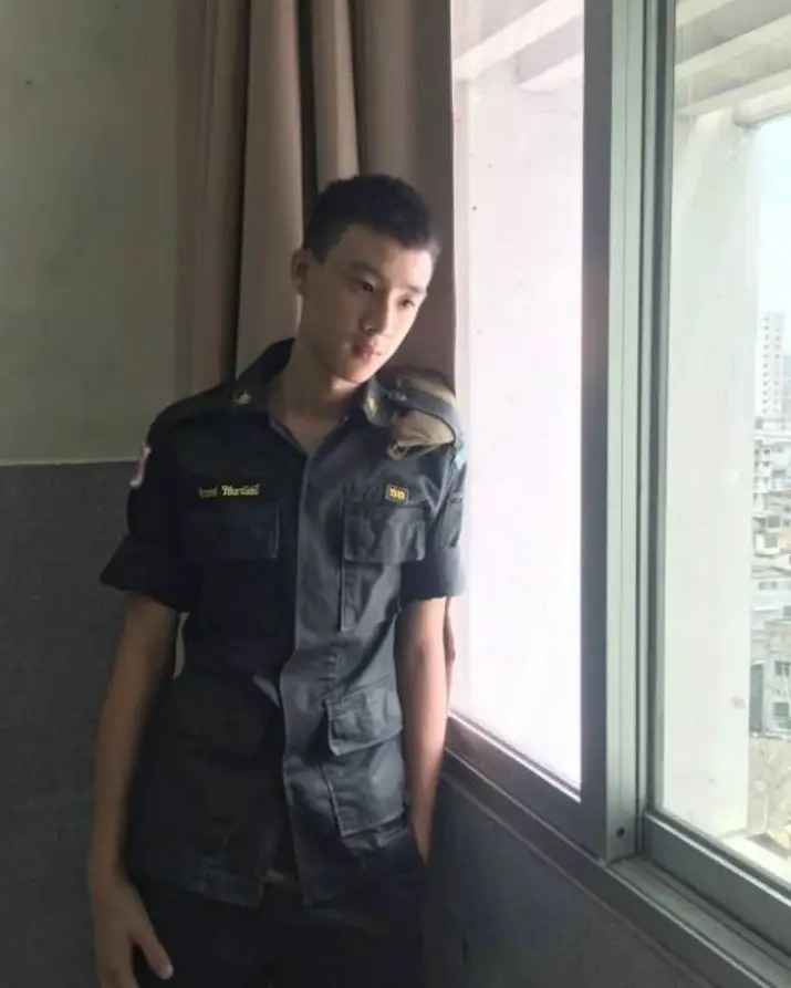 nthuzarphyo tweet media