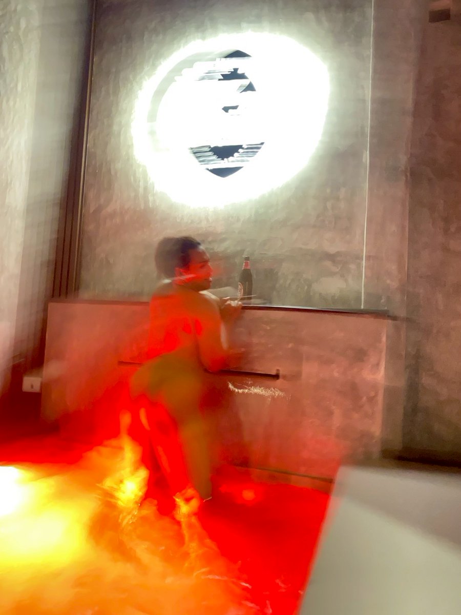 สาวสอง นักเดินทาง tweet media