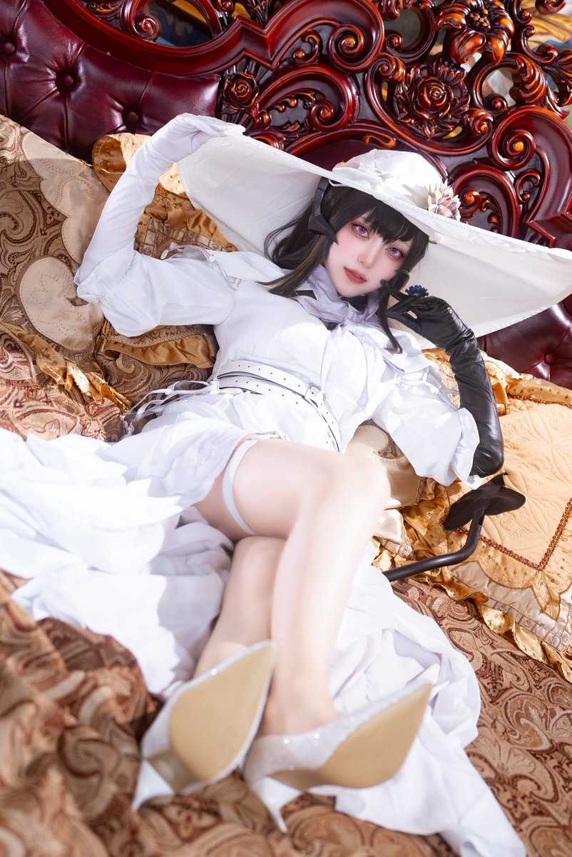 cos￤『ダリア』コンスタンス

 ︎︎ ︎︎私たち…みんな死ぬかもしれないんですよ？

#HonkaiStarRail   #TheDahlia
