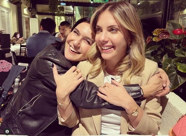 Glory Magazines tweet media