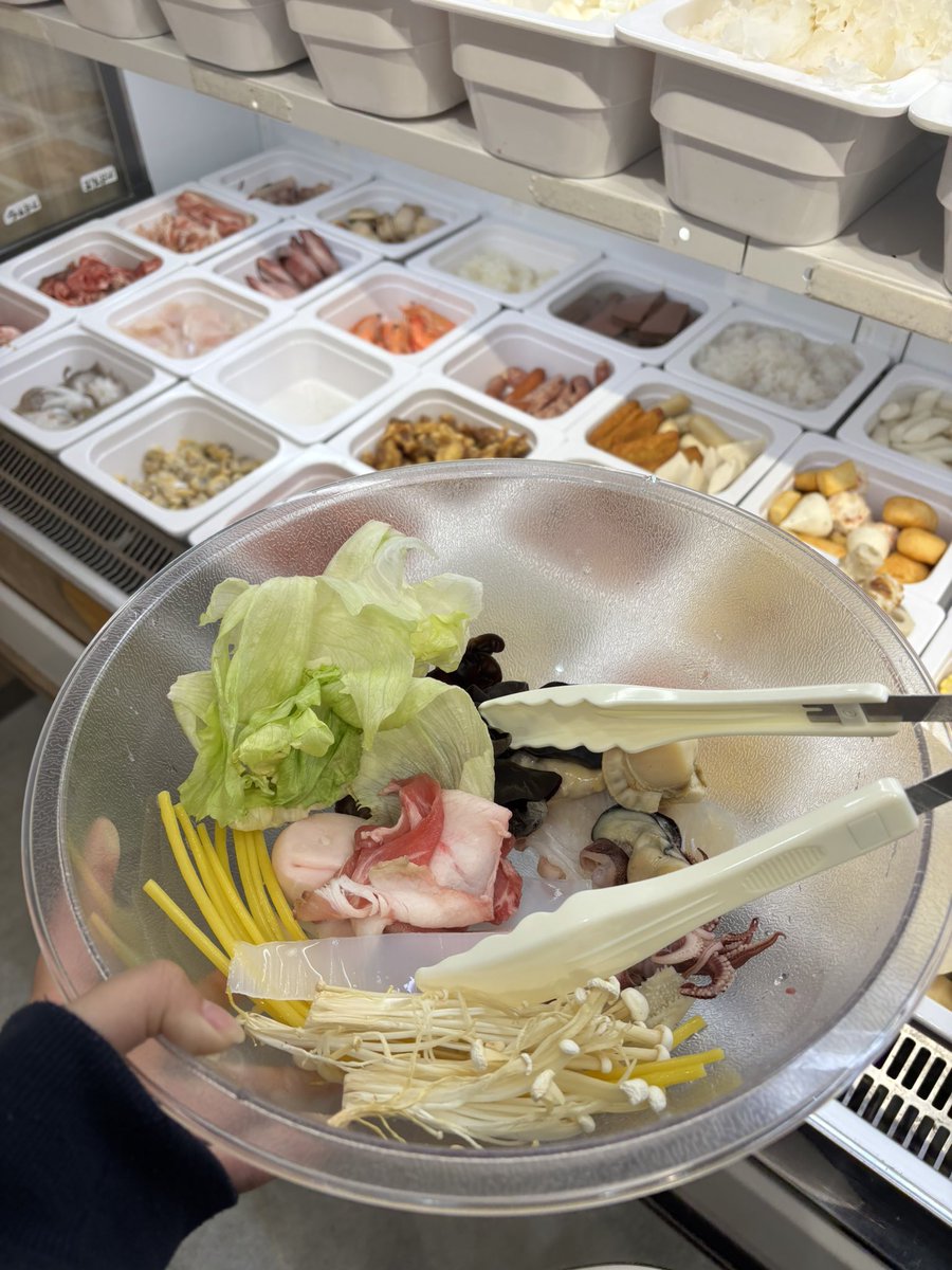 ねこ🫠 tweet media