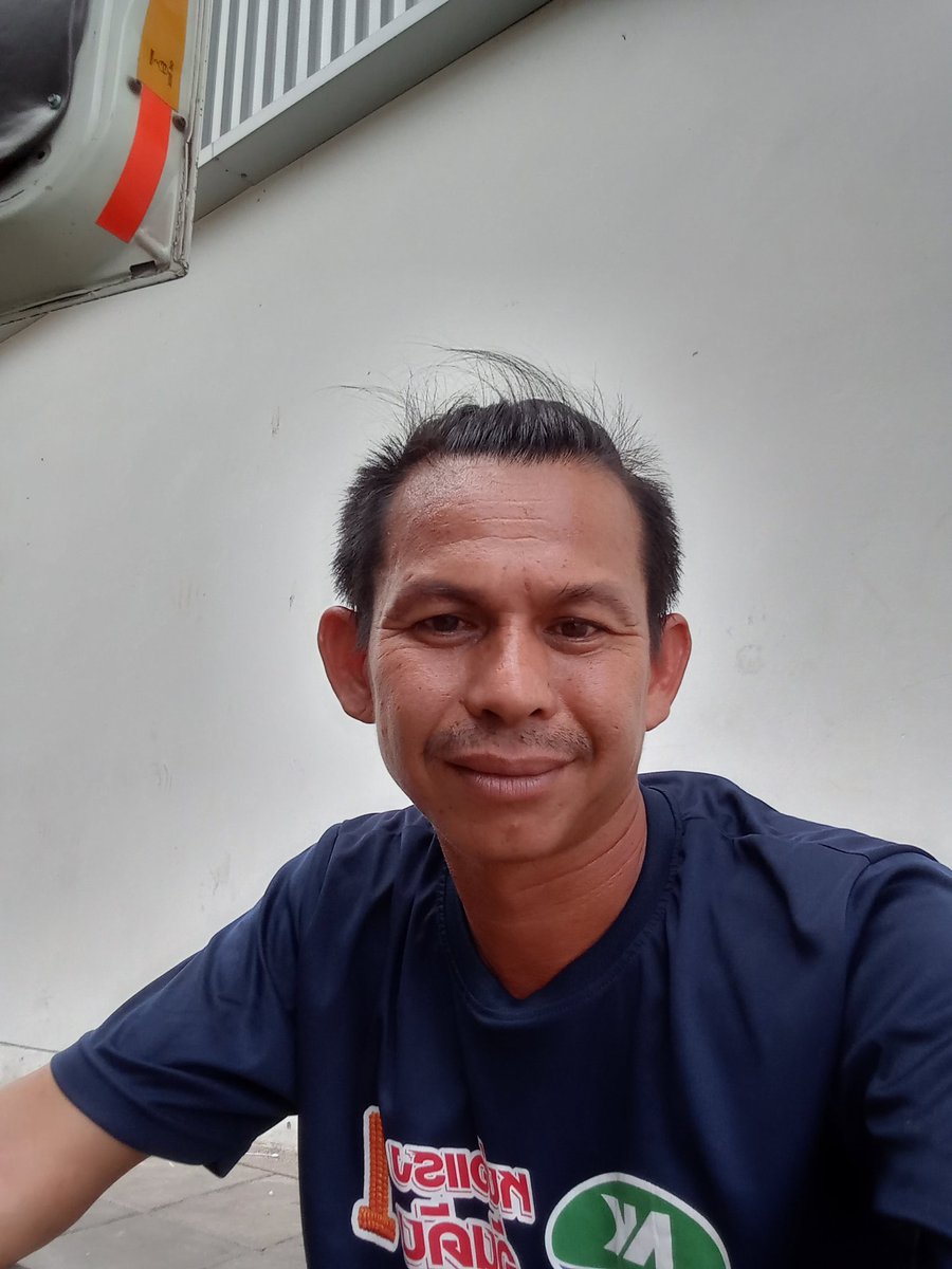 เอ๋...ชายแท้ tweet media