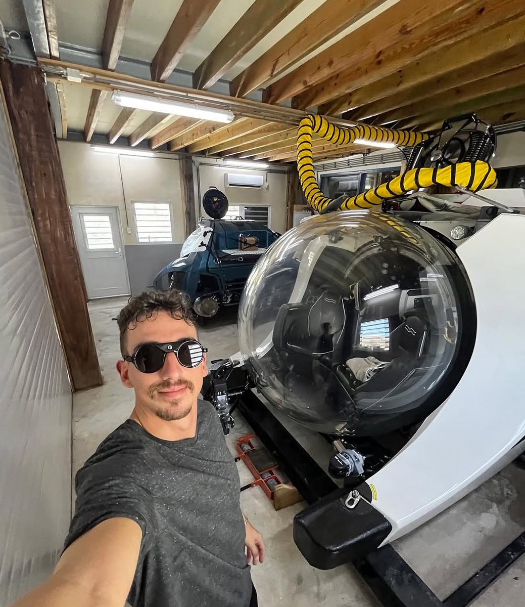 AndreHankWkqn's tweet image. we are firing up the toys and we are almost ready to dive
#submarine #sottomarino #submarino #underwaterworld #diving