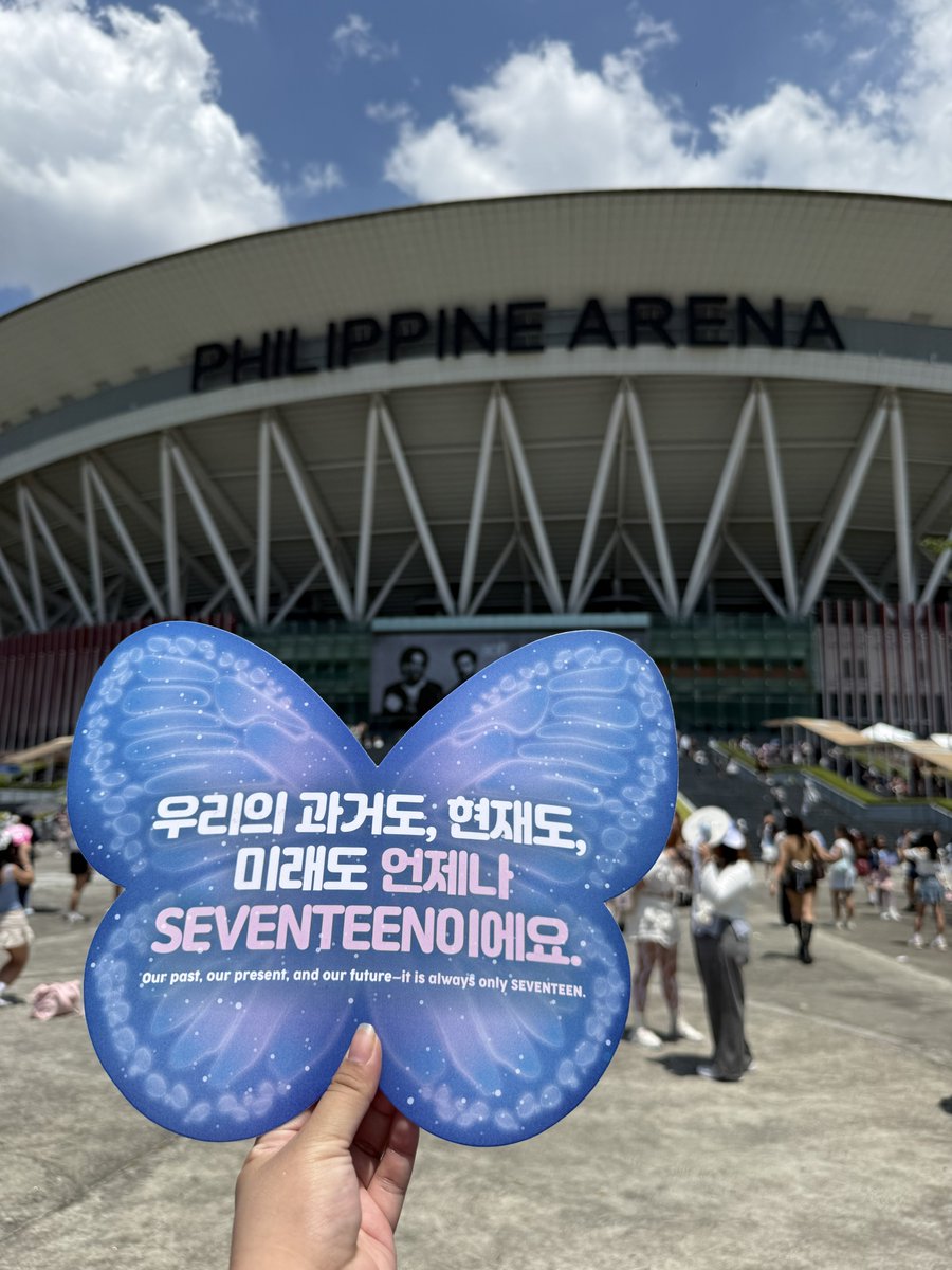 specialgoto's tweet photo. best last minute decision ! thank u @Tuwaysu1 for my ticket 🫀 https://t.co/WT1dQUMOGv