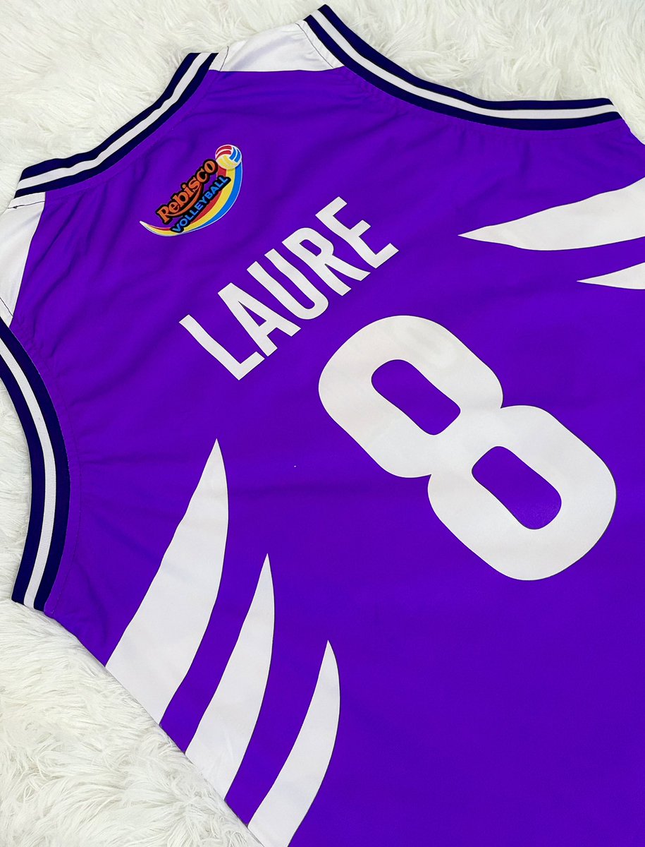 QUEEN HELLA 👸🏻 tweet media