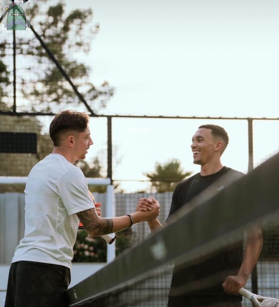 Tanyarlfes tweet media