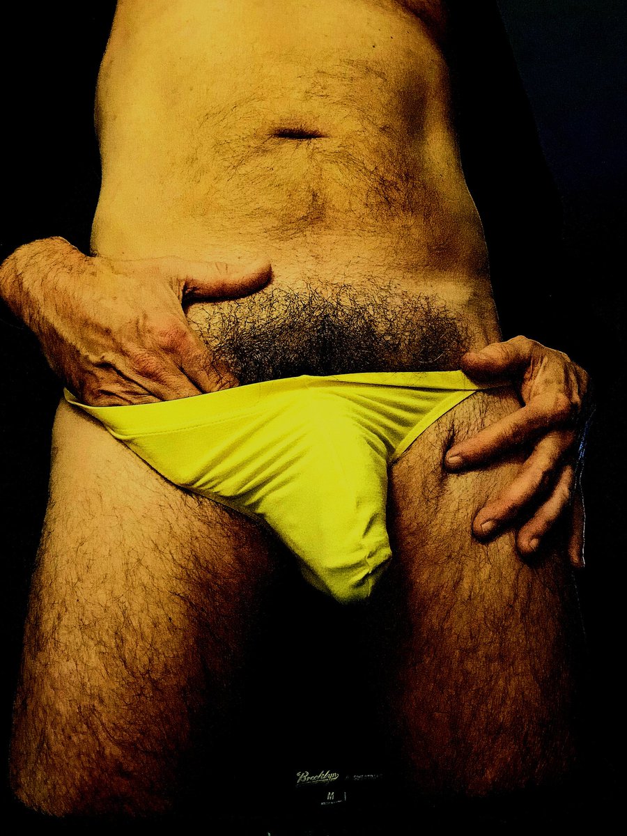 DLBlowBro tweet media