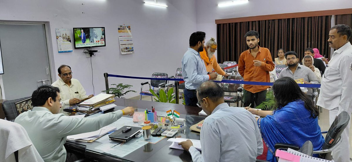 DM Hathras tweet media