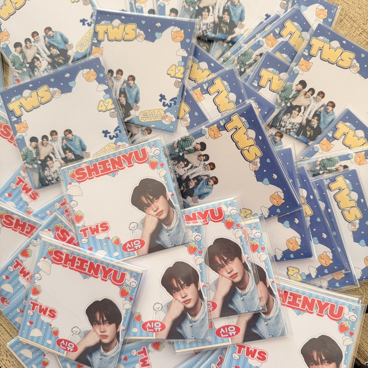 cloudy ◡̈ tweet media