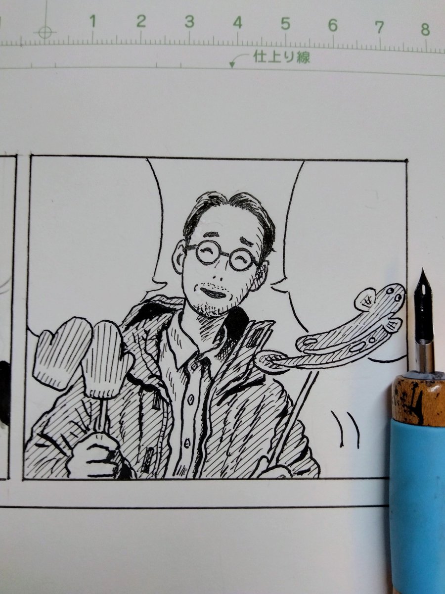 漫画、少しずつ描いています。 