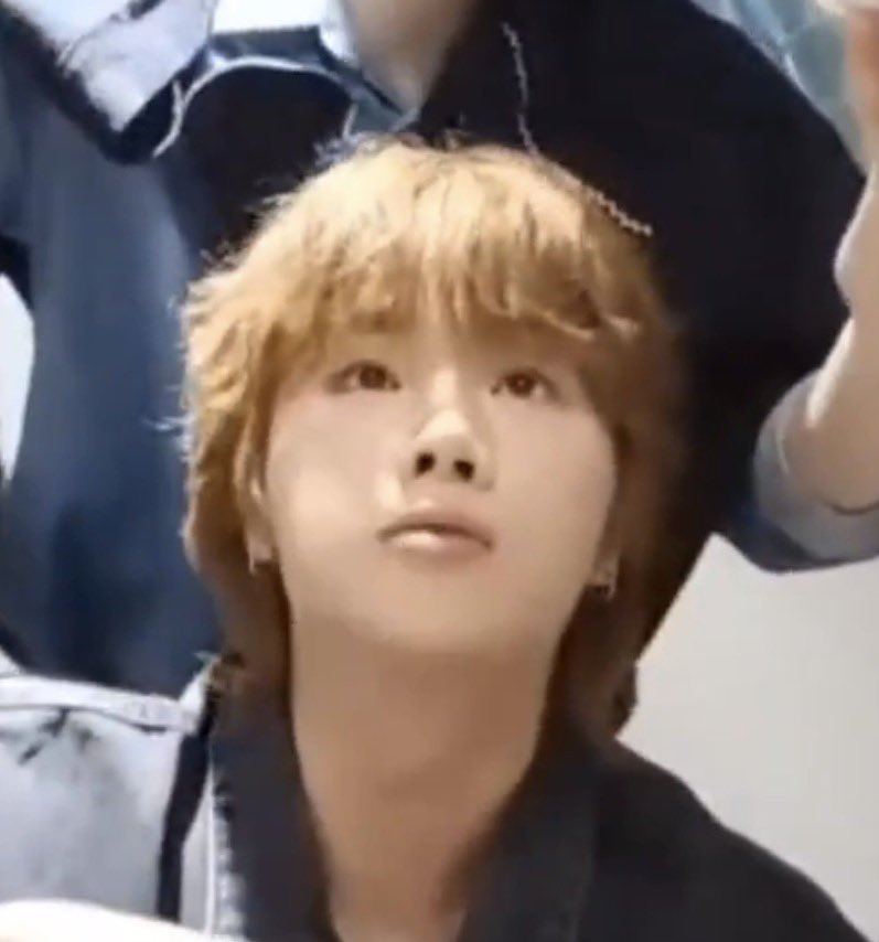 기니핑 tweet media