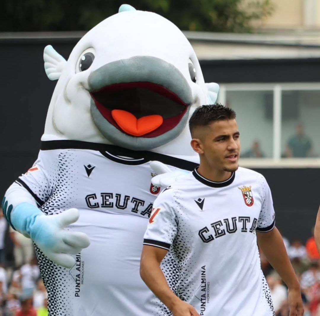 Caballati 🤍🖤🐟 tweet media