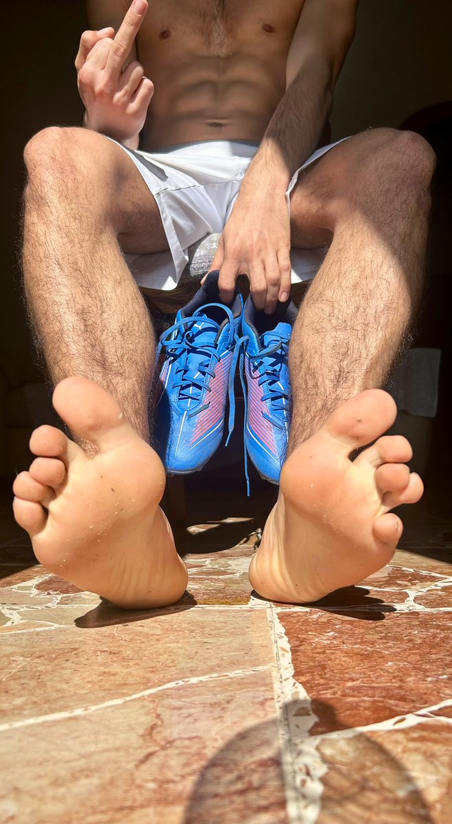 Master S tweet media