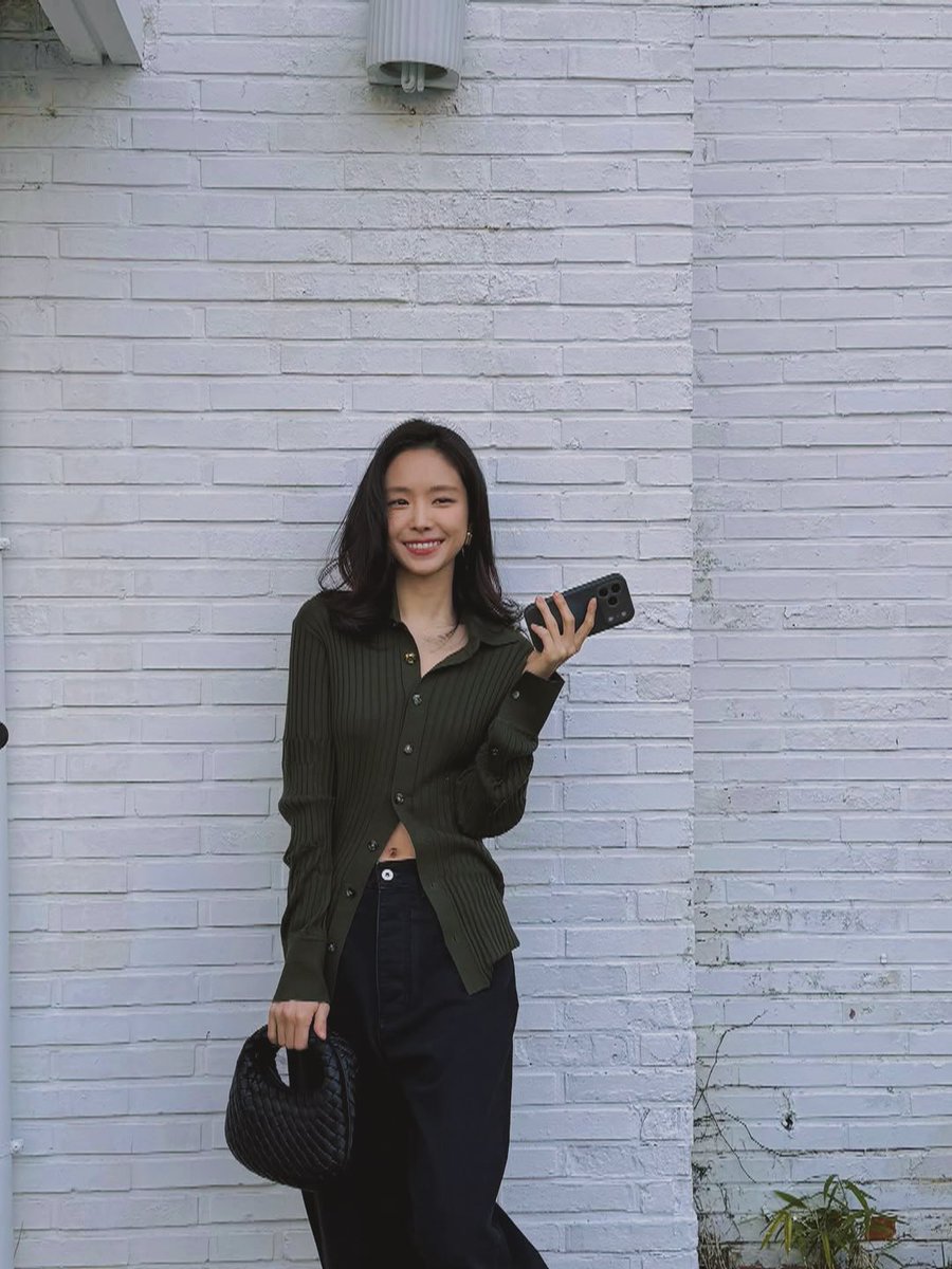 940210NN's tweet photo. 260321
💚 https://t.co/Q5i9ug7cq0