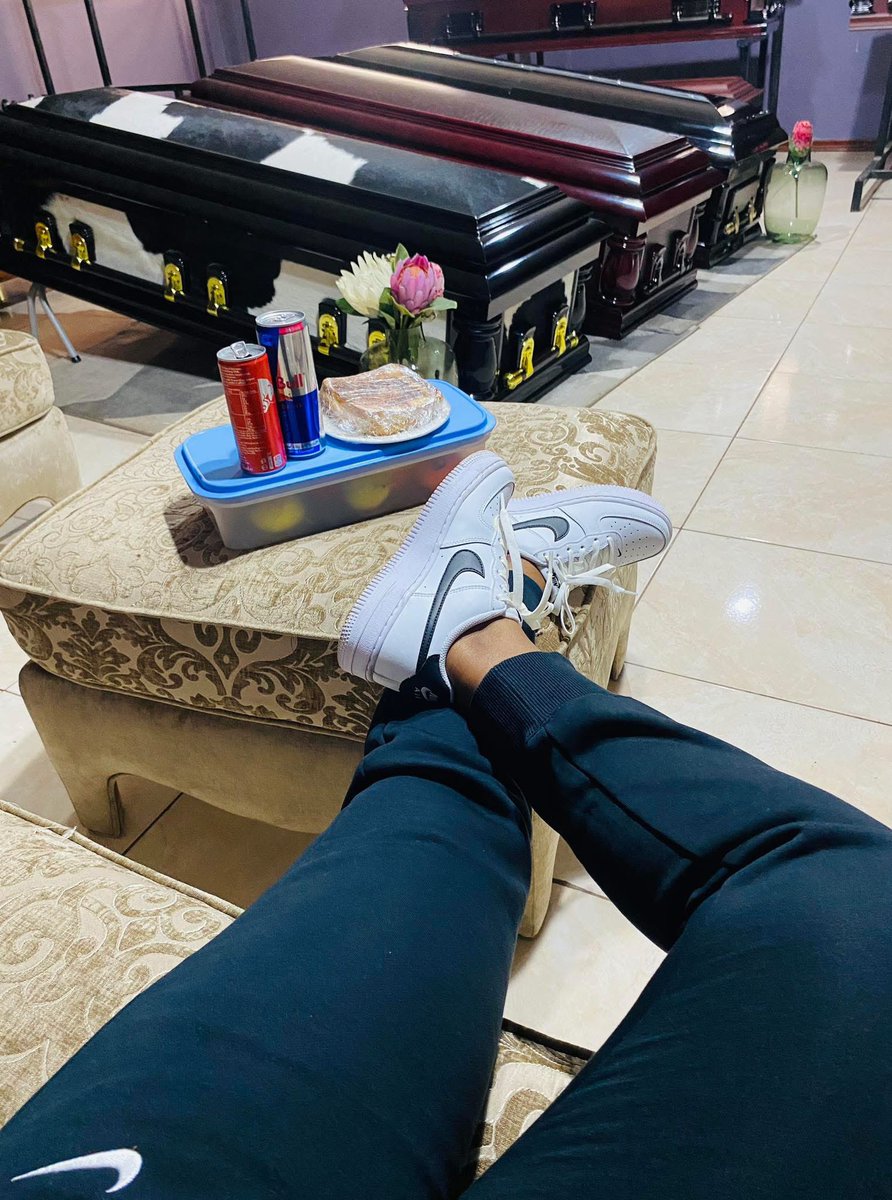 Raesetja tweet media