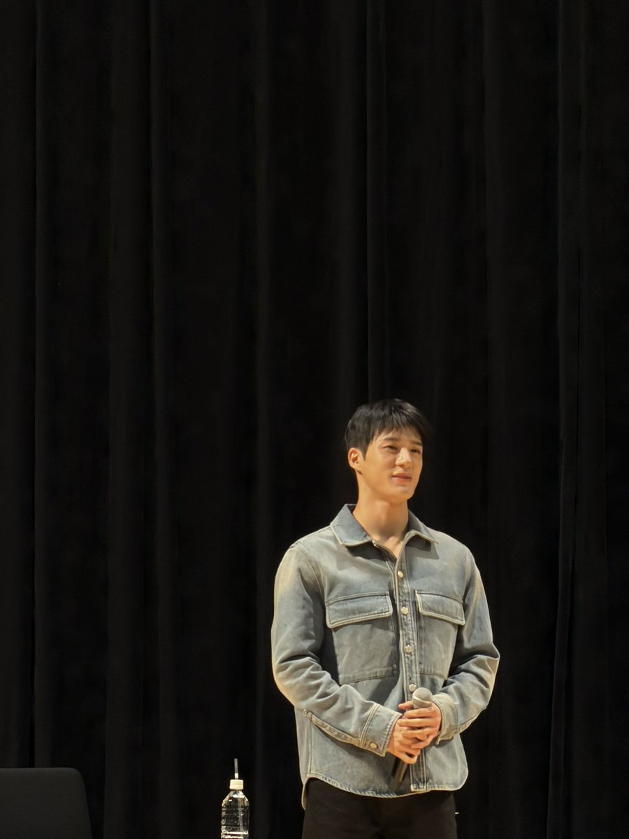 ピカリちゃん tweet media