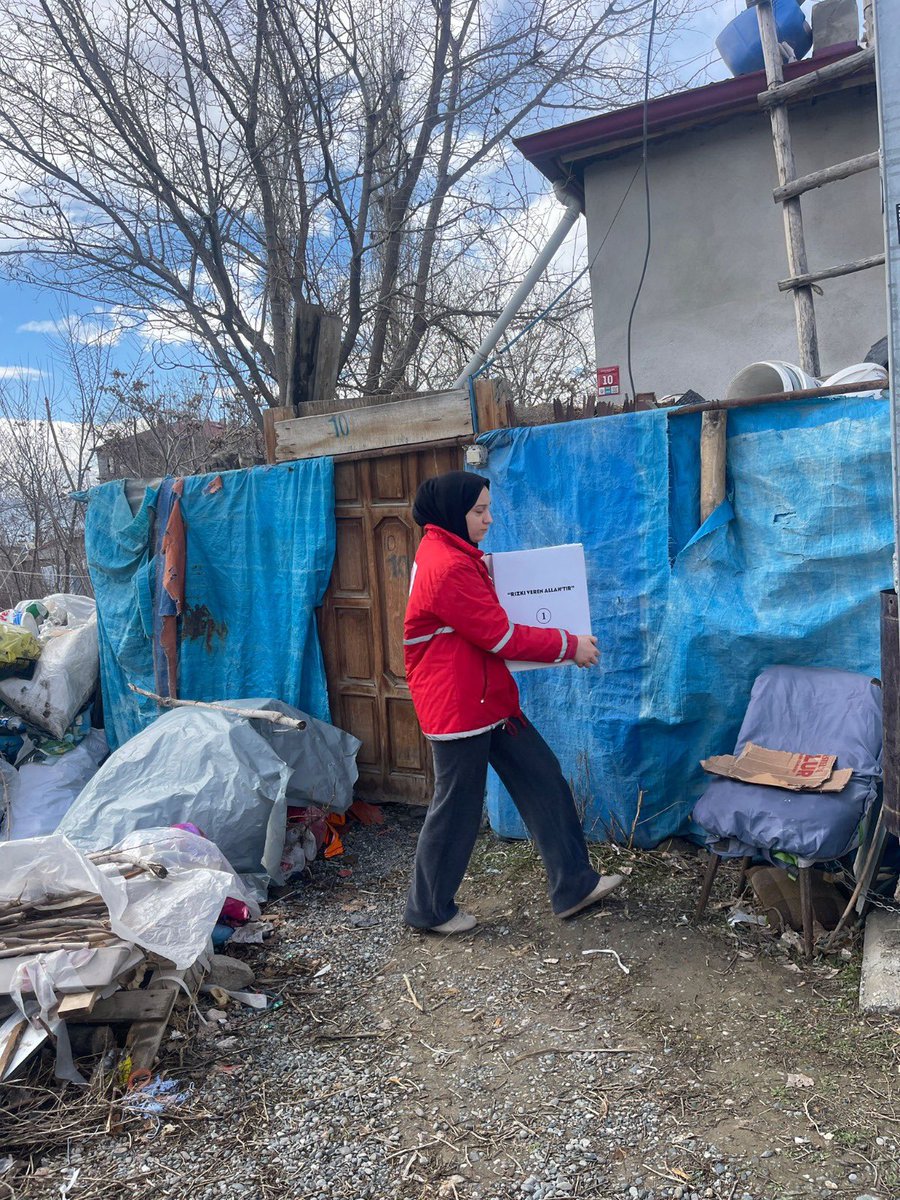 Türk Kızılay International tweet media