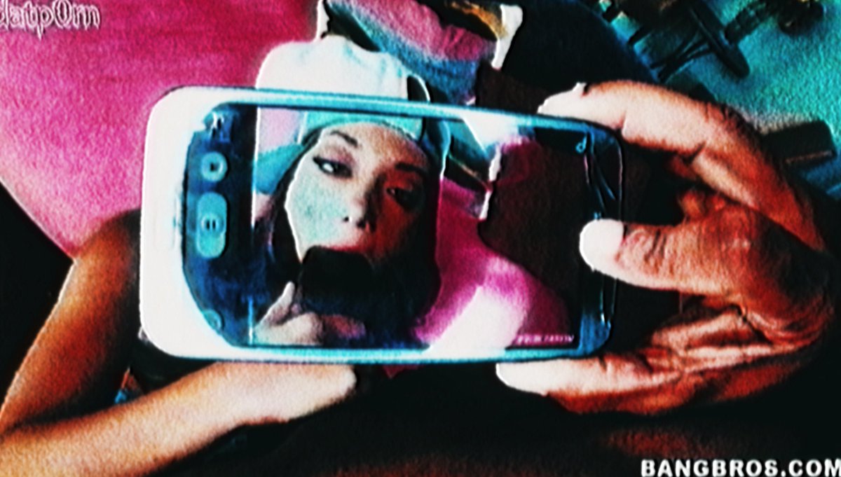 datp⦿rn is pretty sp00ky 👻 tweet media