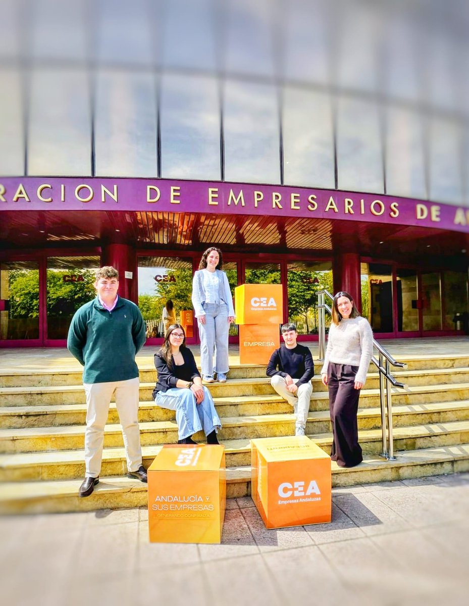 🌟 Damos la bienvenida a María, Ander, Rosa, María y Antonio Jesús, que se incorporan al #EquipoCEA⚡ para hacer sus prácticas de formación #FPDual 🔝

🎯 Talento joven, ideas nuevas, y mirada diferente ✔️ #CEAparaTI✨ demuestra su compromiso con las nuevas generaciones 👉🏽 el